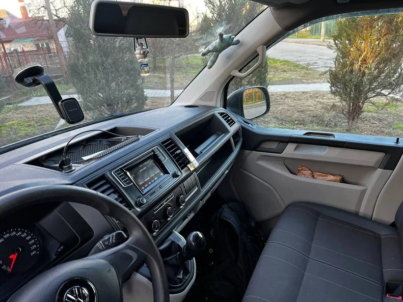 Volkswagen Transporter 2017 - 17