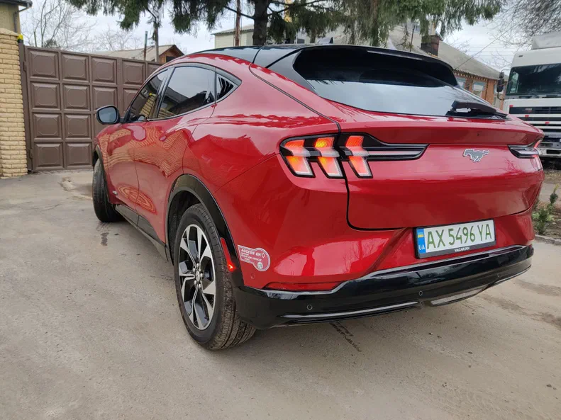 Ford Mustang Mach-E 2023 - 8