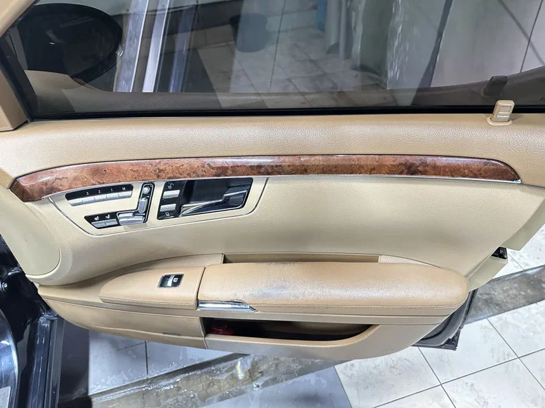 Mercedes-Benz S-Клас 2009 - 20