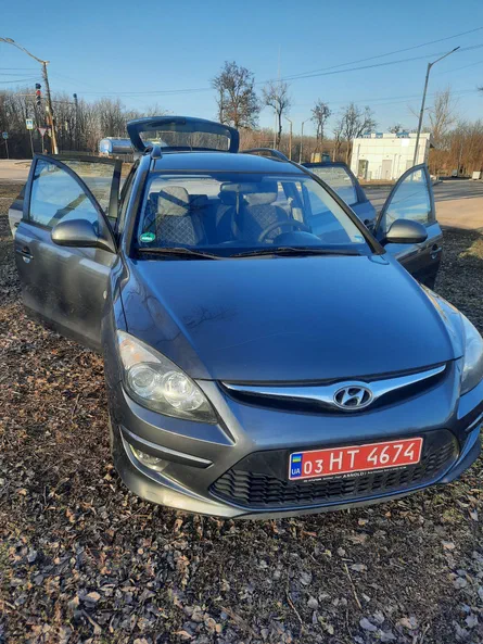 Hyundai i30 2011 - 13