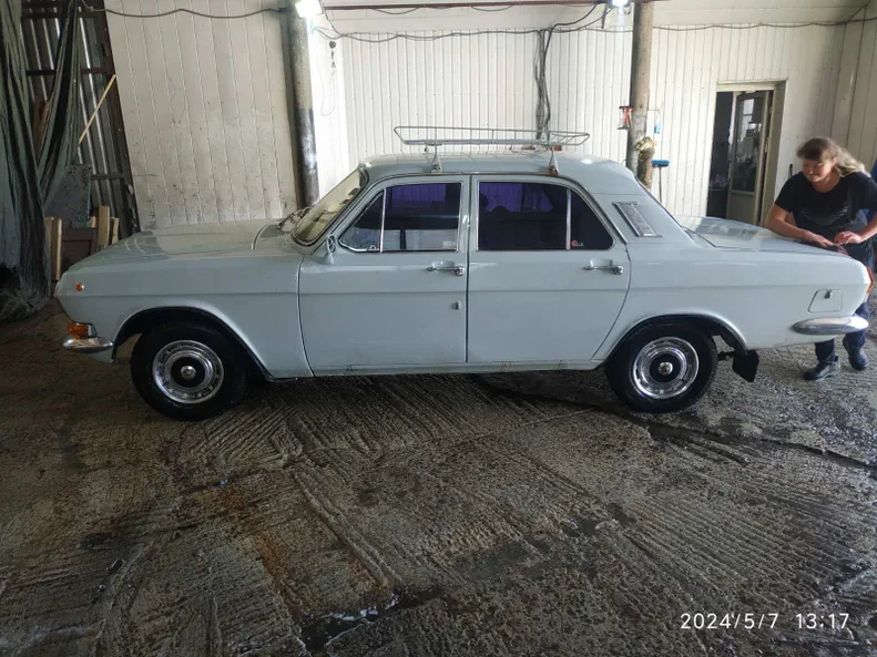 ГАЗ 24 «Волга» 1984 - 4