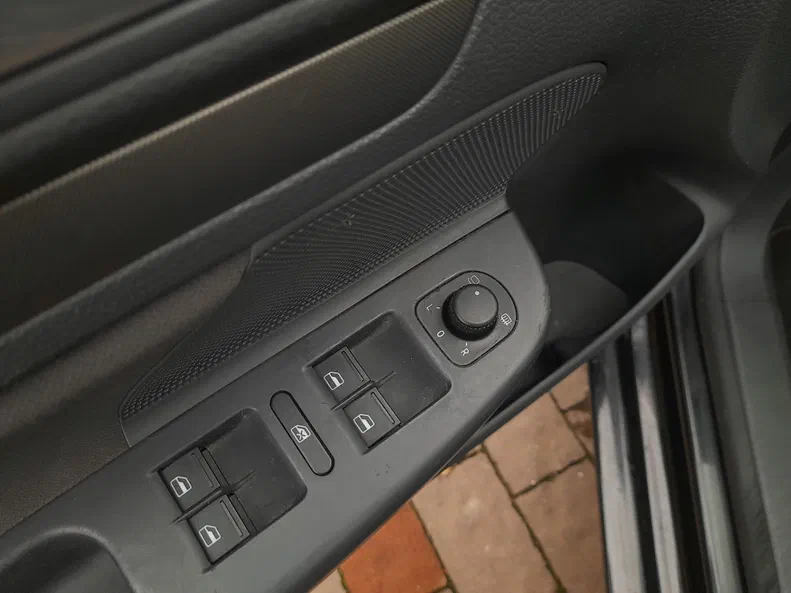 Volkswagen Golf 2006 - 20