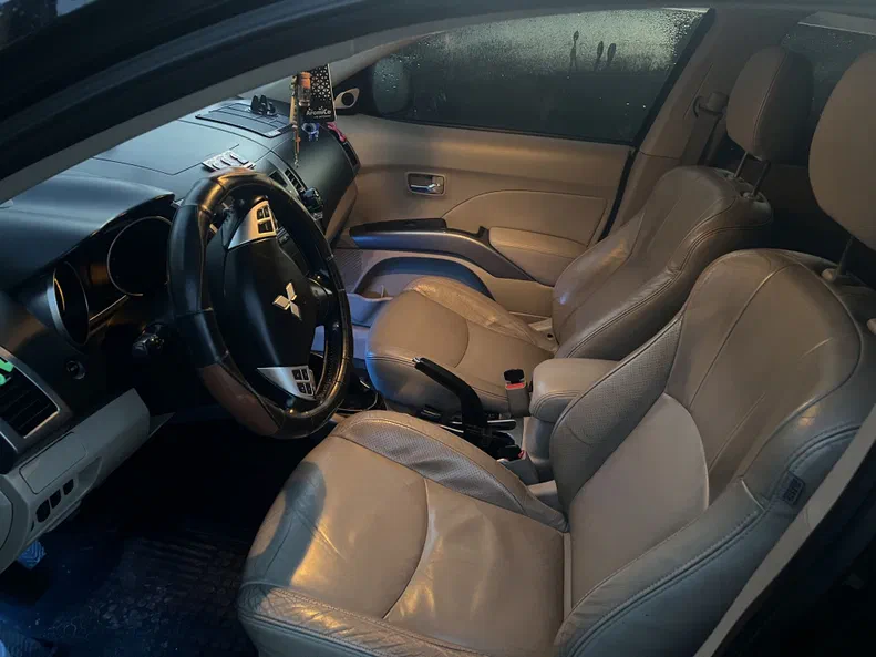 Mitsubishi Outlander 2007