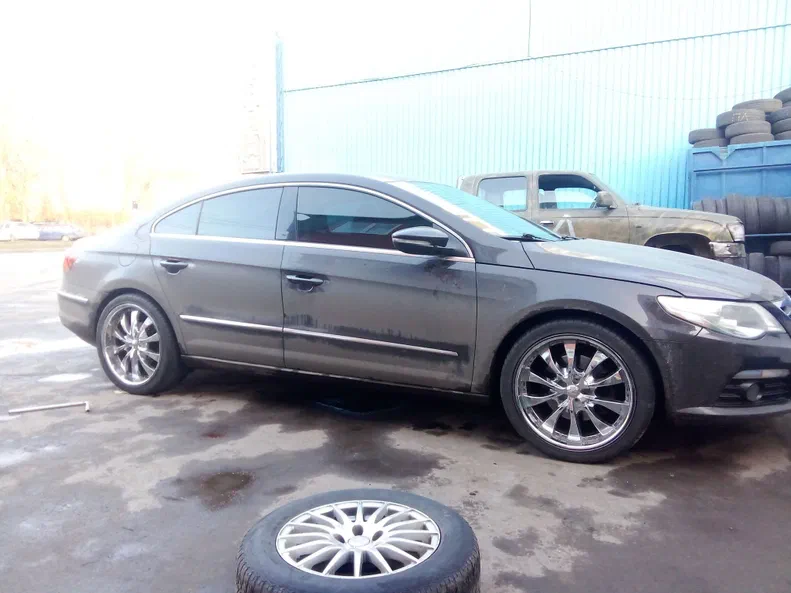 Volkswagen Passat CC 2010