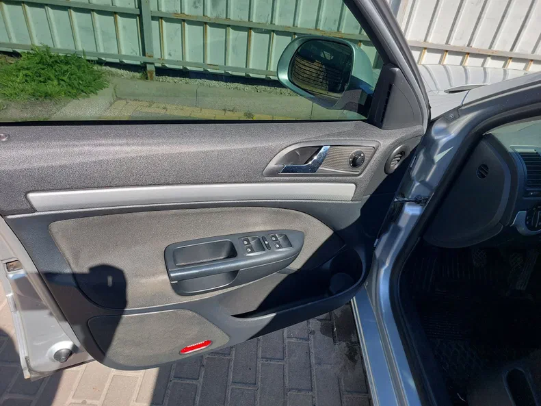 Skoda Octavia 2011 - 7