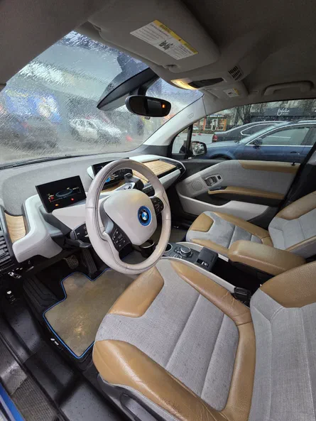 BMW i3 2014 - 6