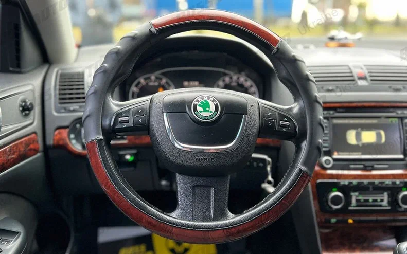 Skoda Octavia 2011 - 10