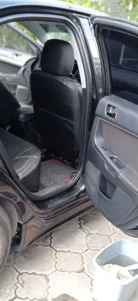 Mitsubishi Lancer 2008 - 10