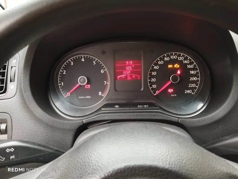 Volkswagen Polo 2011 - 8