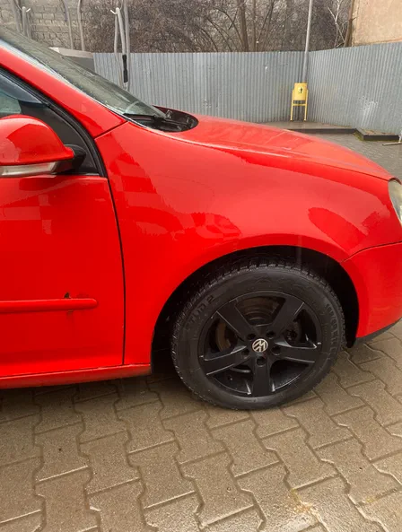 Volkswagen Golf 2005 - 5