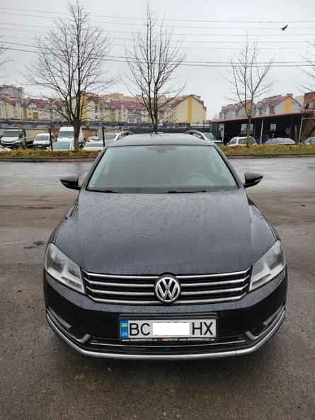 Volkswagen Passat 2011