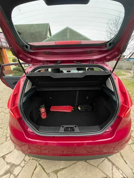 Ford Fiesta 2011 - 7