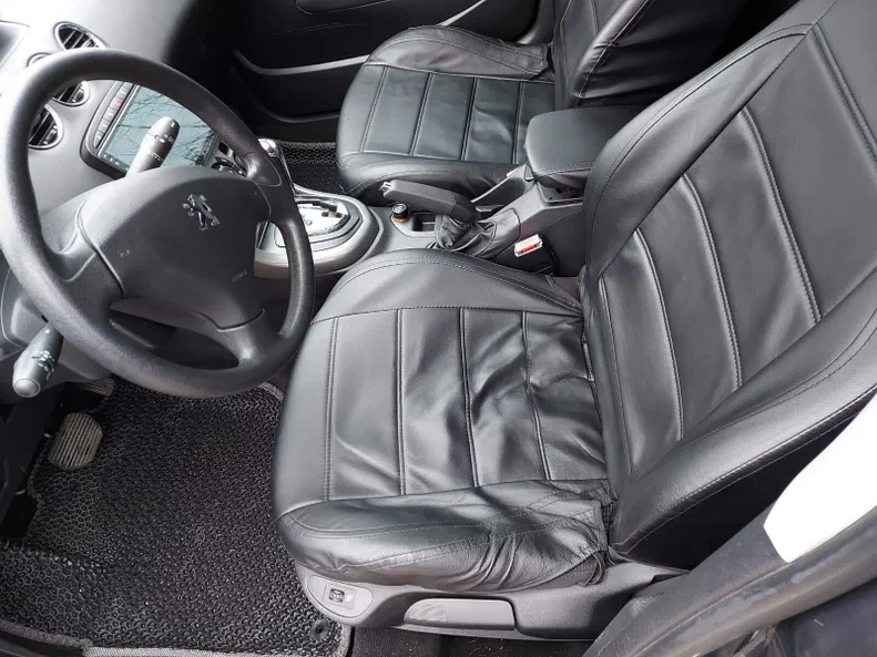 Peugeot 308 2008 - 3