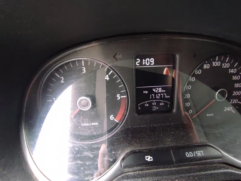 Volkswagen Polo 2011 - 6