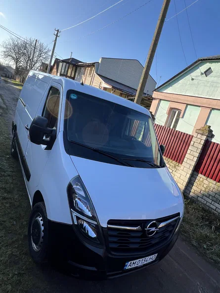 Opel Movano 2020 - 12