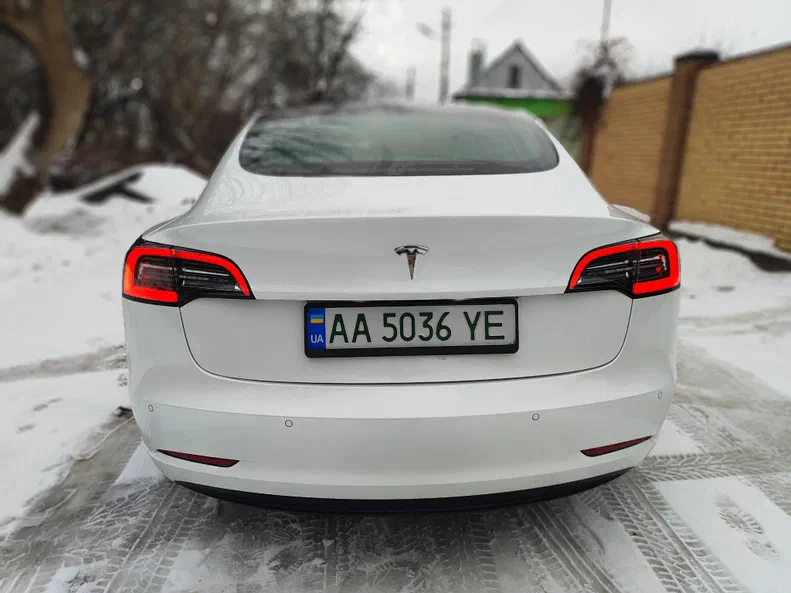 Tesla Model 3 2022 - 6