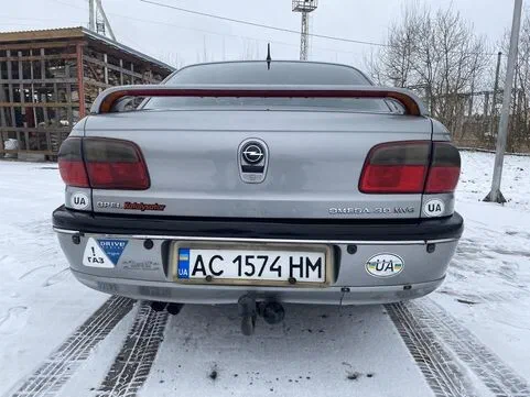 Opel Omega 1994 - 7