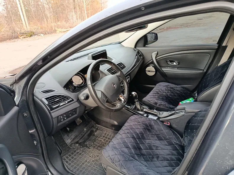 Renault Megane 2014 - 5