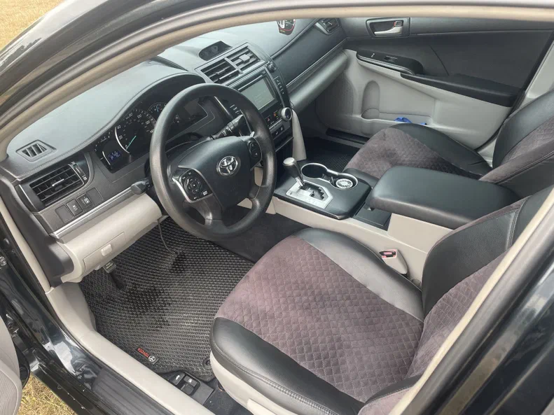 Toyota Camry 2012 - 9