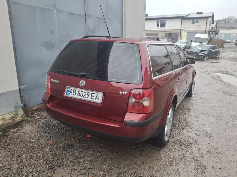 Volkswagen Passat 2003 - 9