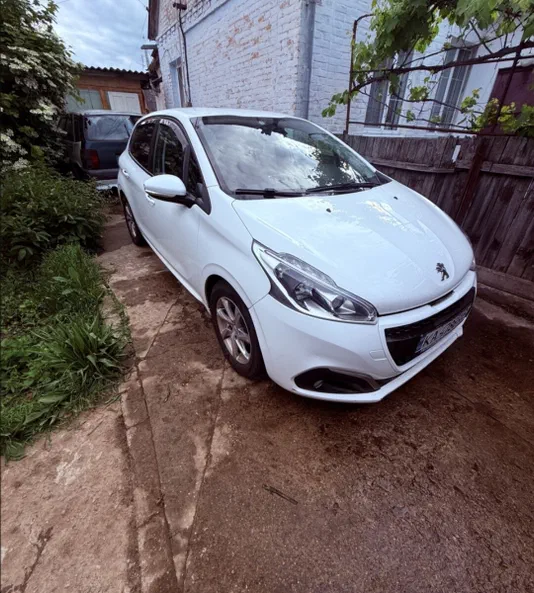 Peugeot 208 2019 - 9