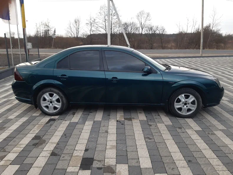 Ford Mondeo 2002