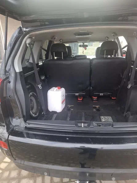 Peugeot 4007 2008 - 18