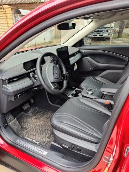 Ford Mustang Mach-E 2023 - 16