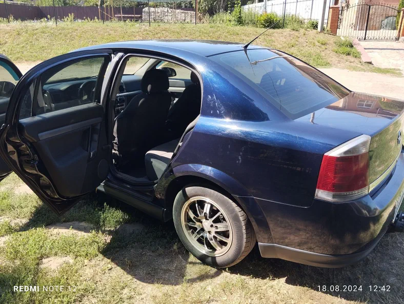 Opel Vectra 2005 - 8