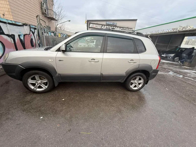 Hyundai Tucson 2007 - 8
