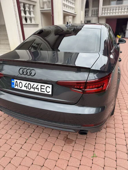 Audi A4 2017 - 11