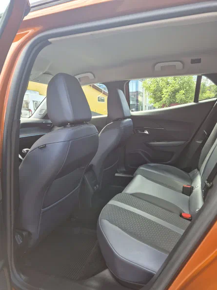 Peugeot 2008 2019 - 11