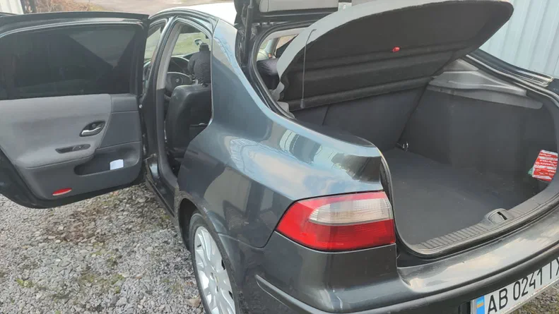 Renault Laguna 2001 - 13