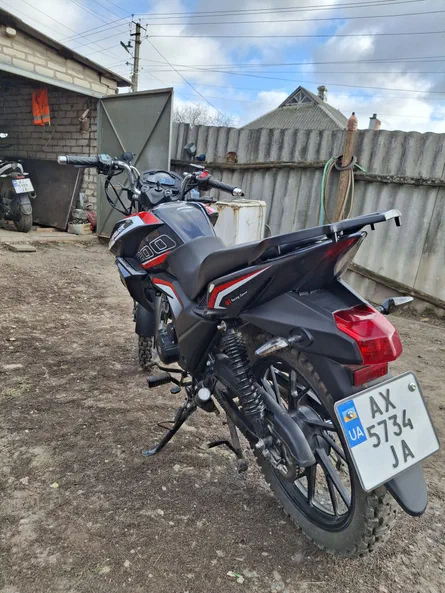 SPARK SP200TR-1 2024