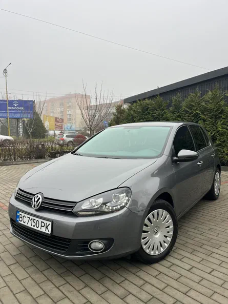 Volkswagen Golf 2010 - 19