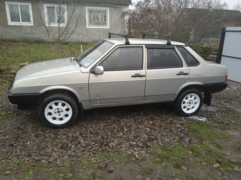 Lada (ВАЗ) 21099 2007