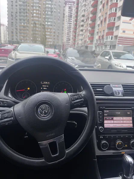 Volkswagen Passat 2012