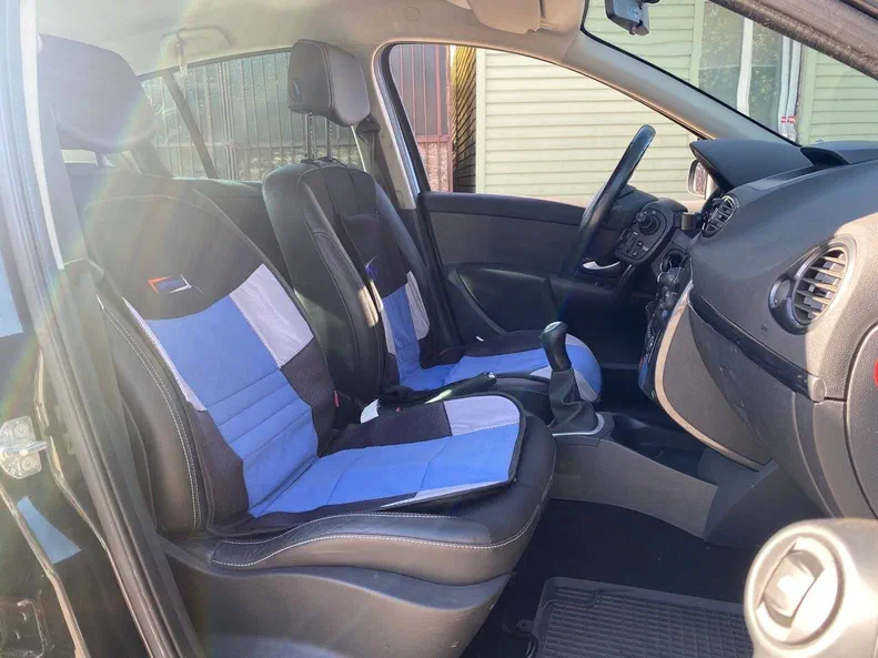 Renault Clio 2007 - 9