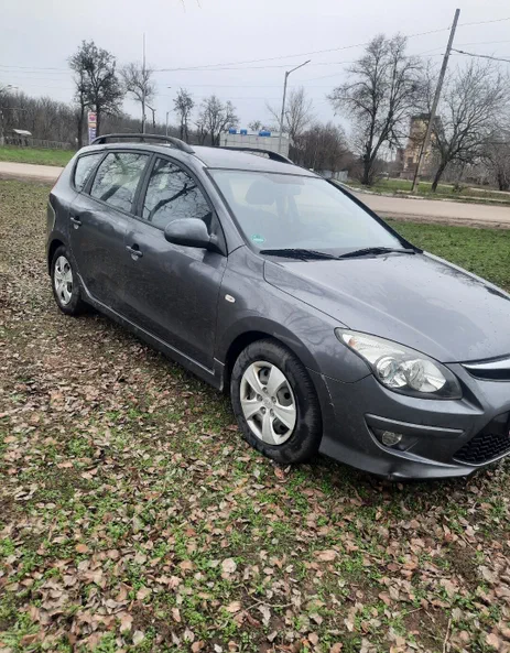 Hyundai i30 2011
