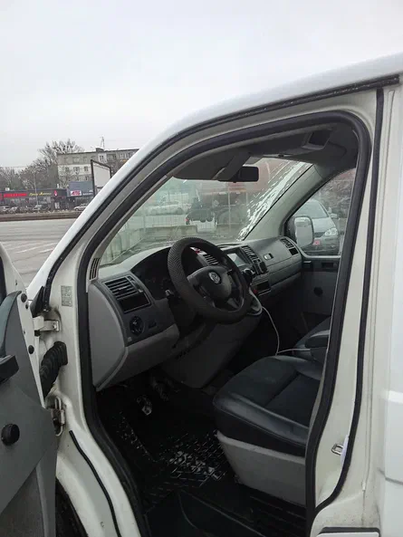 Volkswagen Transporter 2009 - 6