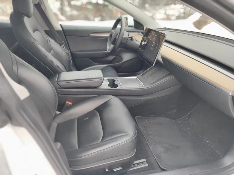 Tesla Model 3 2022 - 15