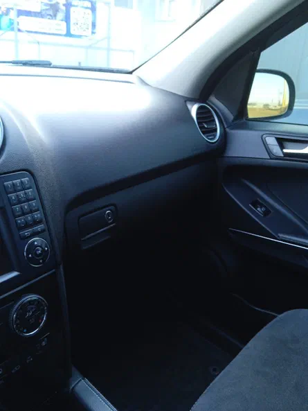 Mercedes-Benz M-Клас 2007 - 8