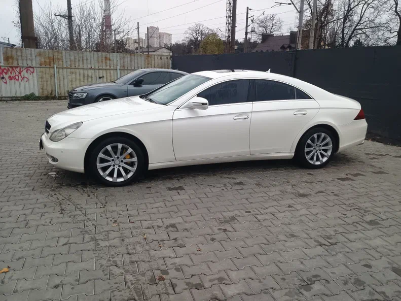 Mercedes-Benz CLS 2005