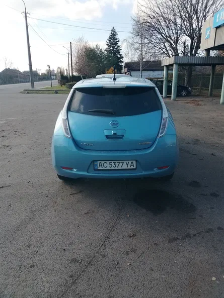Nissan Leaf 2011