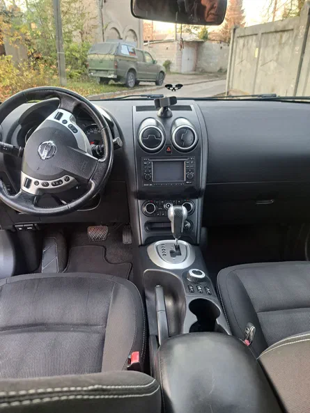 Nissan Qashqai 2012