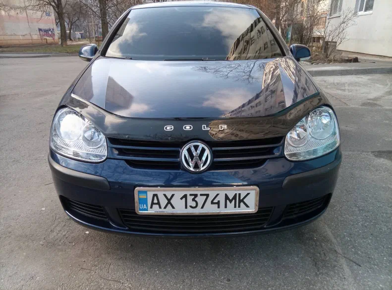 Volkswagen Golf 2004