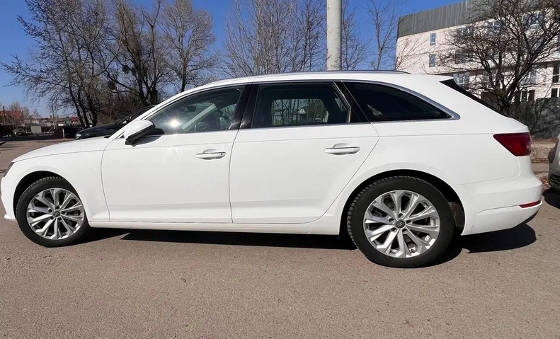 Audi A4 2016 - 12