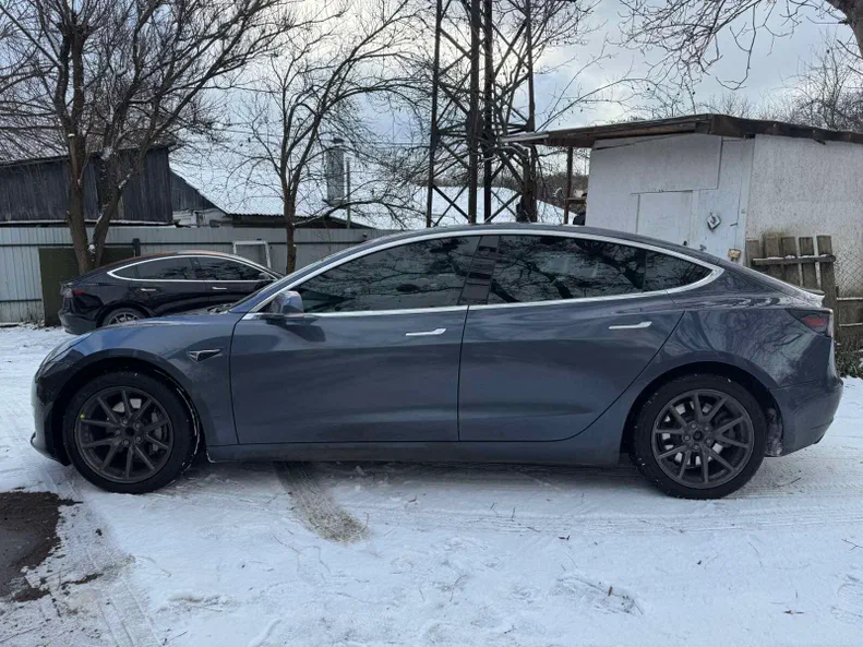 Tesla Model 3 2020 - 8