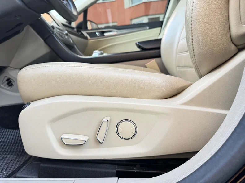 Ford Fusion (North America) 2016 - 17