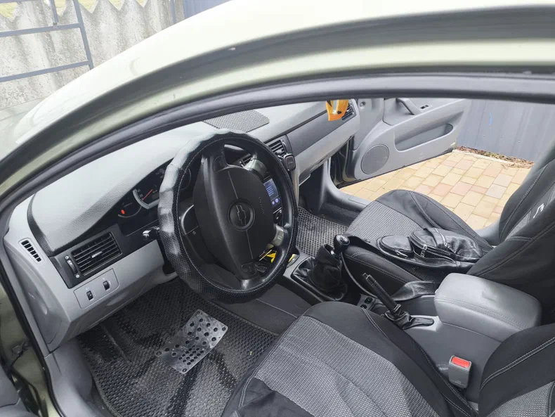 Chevrolet Lacetti 2004 - 6